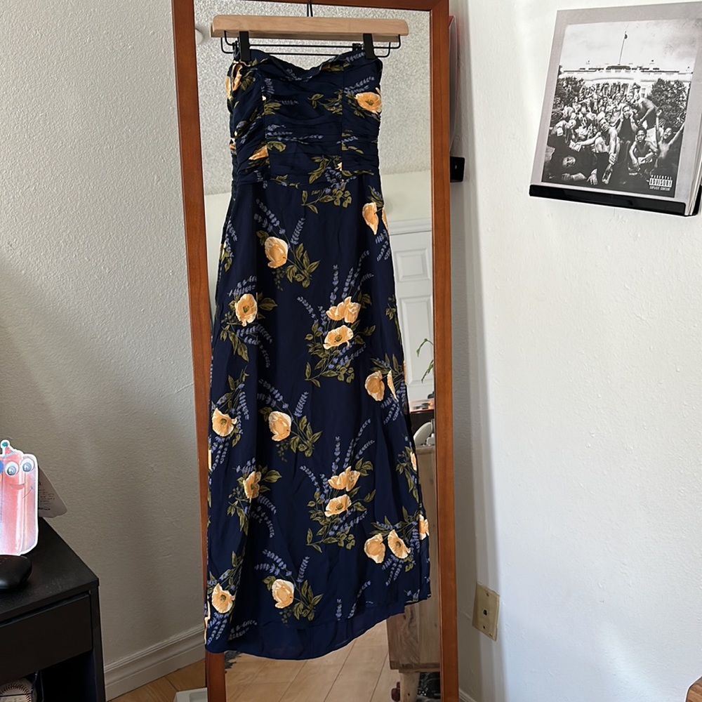 Reformation Lore Strapless Dress sz 2 - Picture 6 of 7